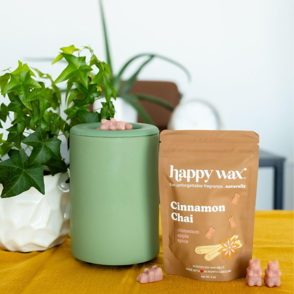 Cinnamon Chai Scented Bear Wax Melts - Natural Strong Fall Scented Infused with Essential Oils - Non Toxic - for Use with Warmers - 4 Oz Tin