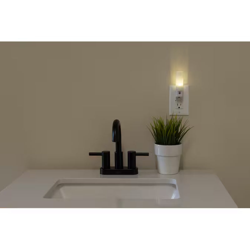 4 -Pack Value Pack White LED Auto On/Off Night Light