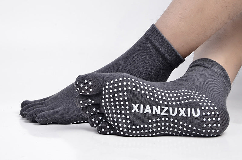 Men Pilates Socks Wholesale Cotton Breathable Non-Slip Massage Yoga Socks Cotton YOGA Sports Five-finger Socks 5 toe socks