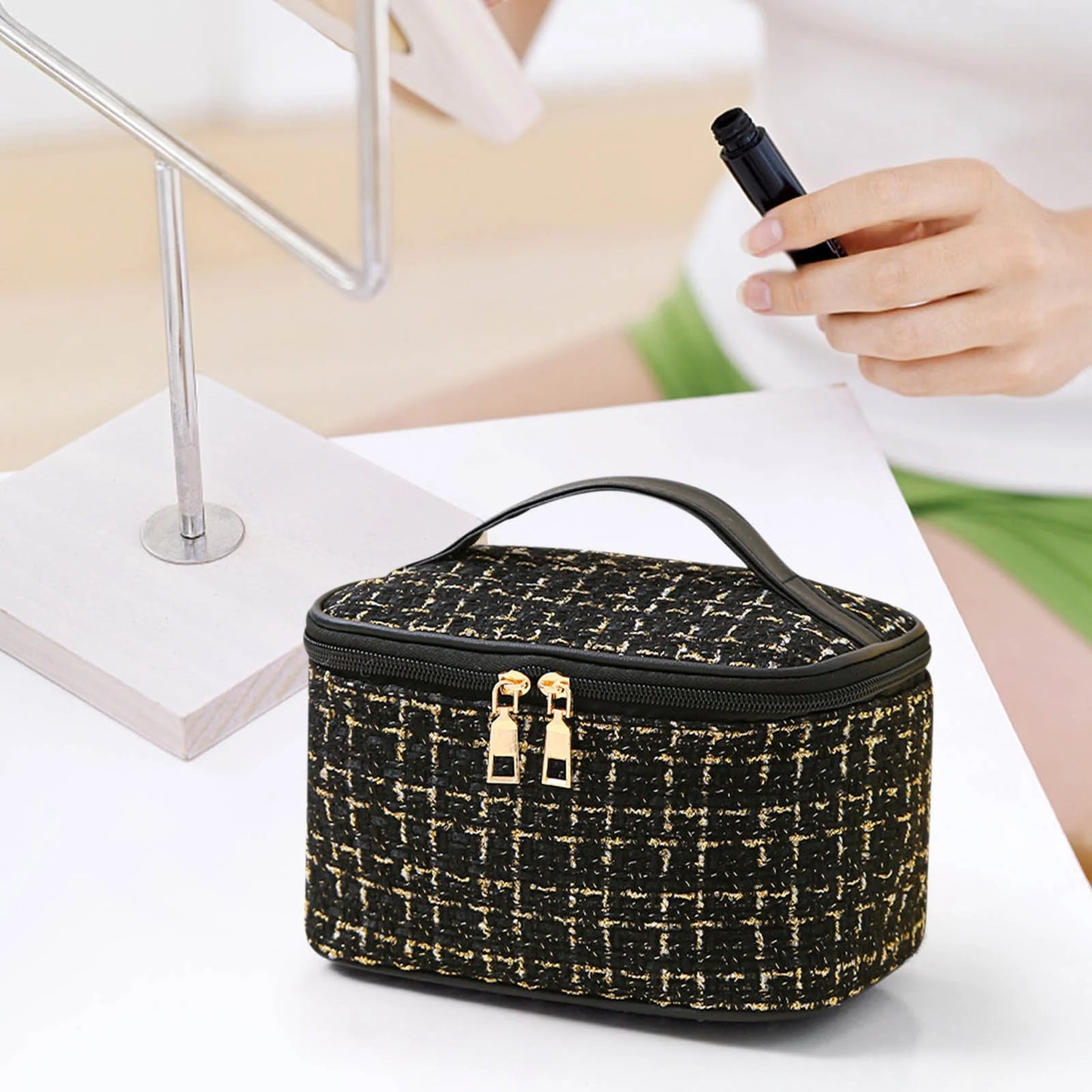 Tote Bag Large Capacity Makeup Bag Travel Portable High Beauty Small Bag Cosmetic Storage Bag Portable Wash Bag Handbags