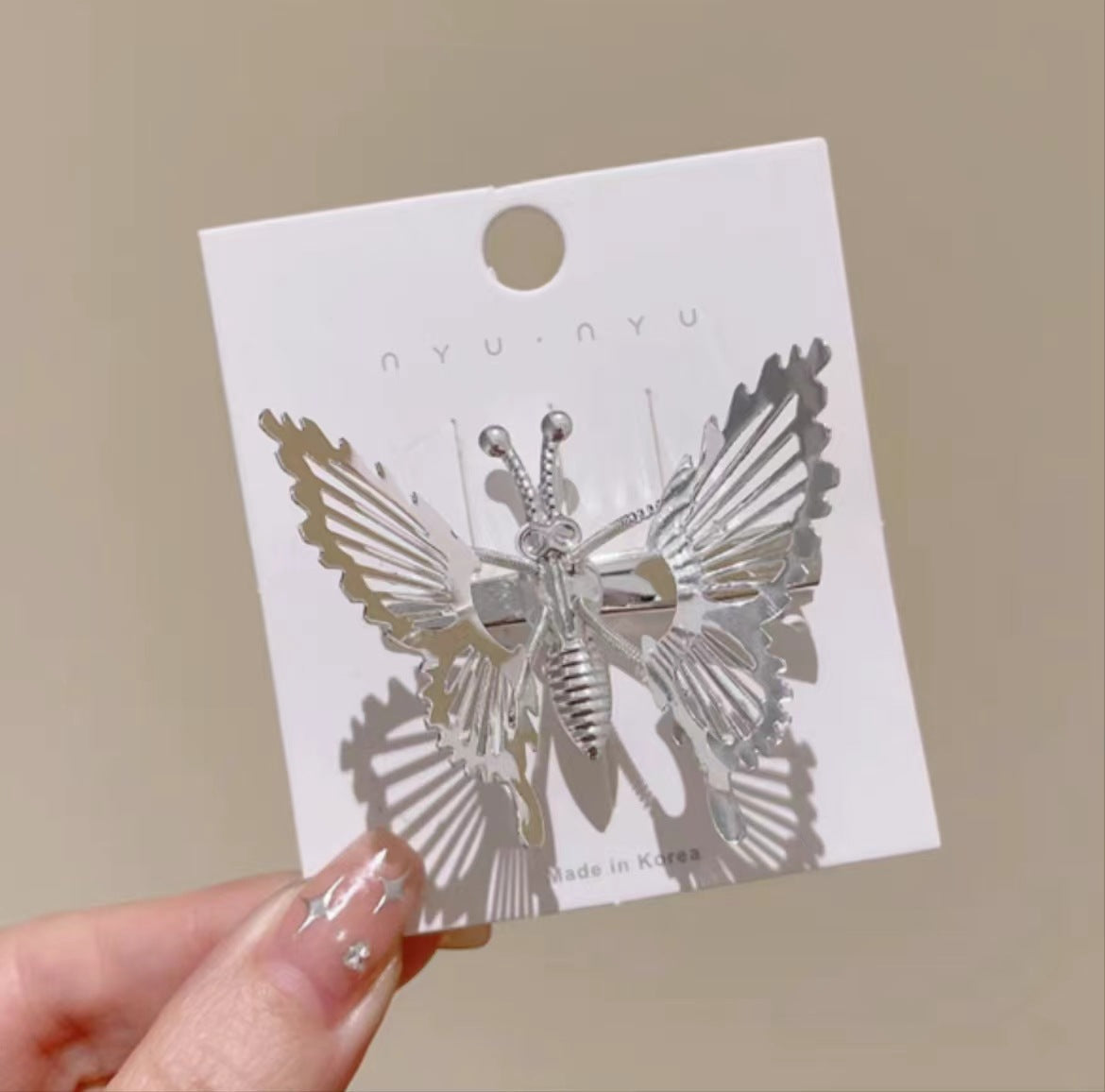 Jewel Entrusted Butterfly Pendant – Elegant Symbol of Transformation