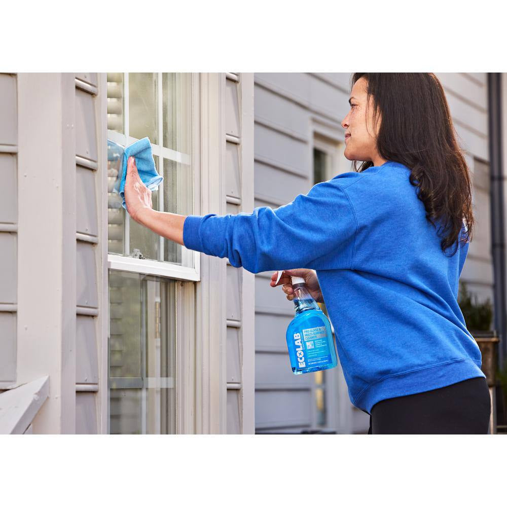 32 Oz. Ammonia-Free Pro Glass Cleaner and Multi-Surface Cleaner Spray Bottle for Windows and Mirrors