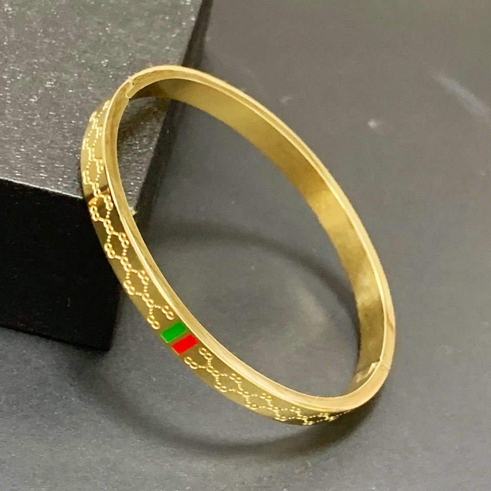 Trendy Bracelet for Women Red and Green Charm Stainless Steel Gold Color Jewelry Lover Bangle Luxury Wedding Female Gift