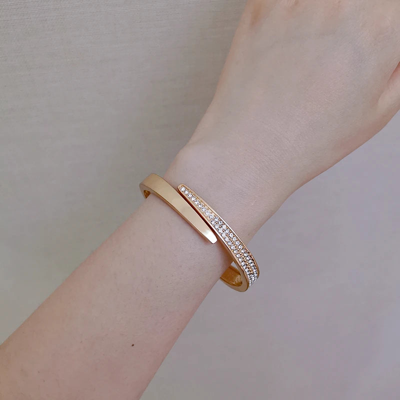 Trendy Geometry Round Bracelets & Bangles For Women Charm Crystal Cuff Bracelet Rose Gold Color Bangles Female Jewelry Accessory