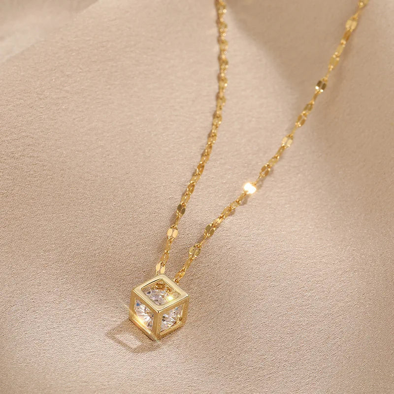 Sweet Zircon Crystal Pendant Necklace For Women Korean Fashion Stainless Steel Clavicle Chain Jewelry Female Wedding Accessories