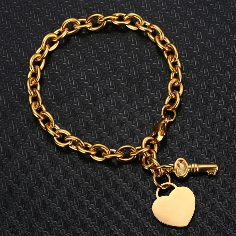 Trendy Stainless Steel Bracelets With Hearts Charm Bracelets New Fashion Key Jewelry Gifts