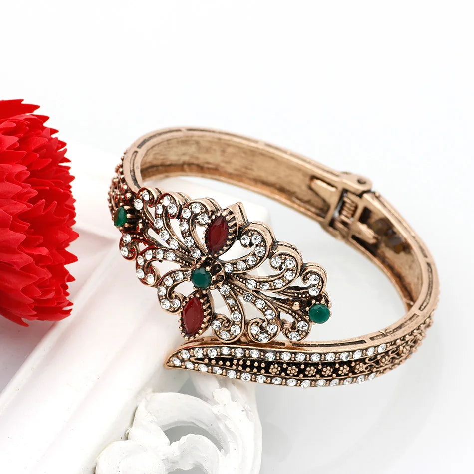 Dropshipping Trendy Love Bangle Bracelets For Women Indian Jewelry Antique Bronze Turkish Snap Design Cuff Valentines Day Gift