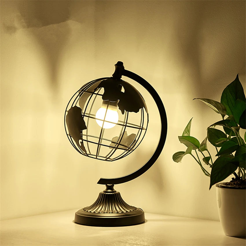 Nordic Modern Table Lamps Personality Minimalist Art Livingroom Bedroom Study Black White Globe Bedside Lamps Table Lights