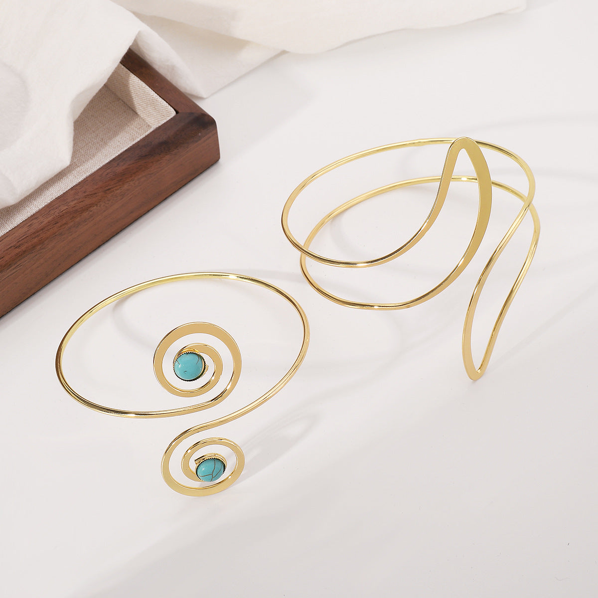Lacteo Trendy Geometric Twisted Cuff Bracelet On The Upper Arm for Women Water Drop Shape Bangles Adjustable Jewelry Party Girls