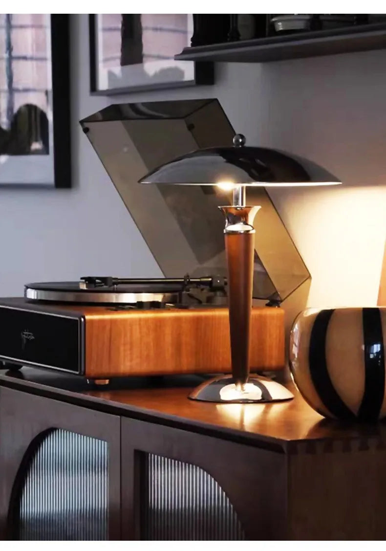 Nordic Retro Wooden Table Lamp Bauhaus Table Lights for Simple Living Room Bedroom Study Bedside Decoration Designer desk lamp