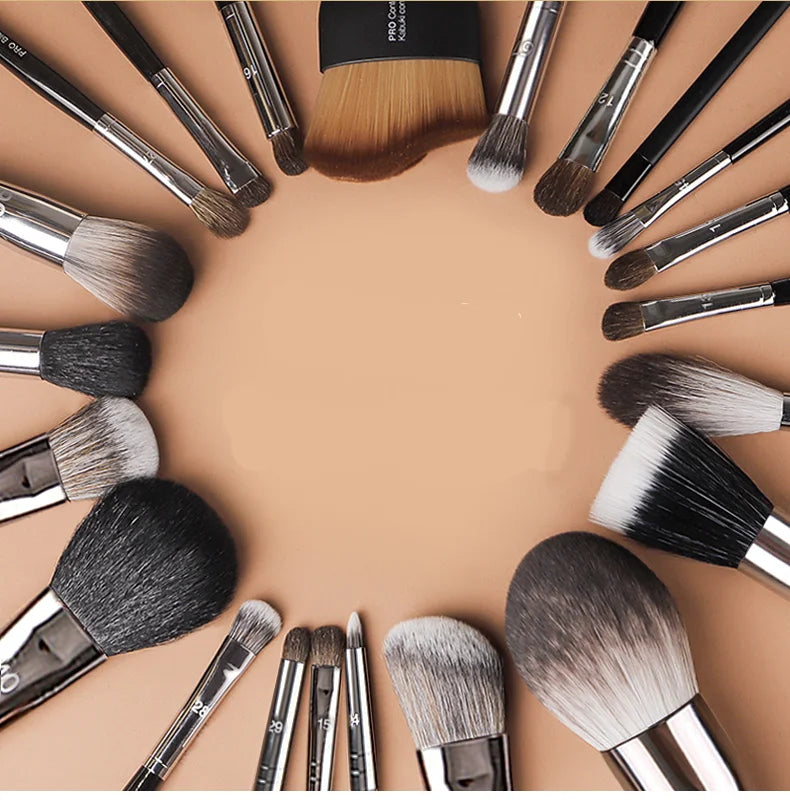 Sephora 57 Makeup Brush Large Concealer Brush Solid Wood Professional Fashion Design Makeup Brush Face Makeup Brush