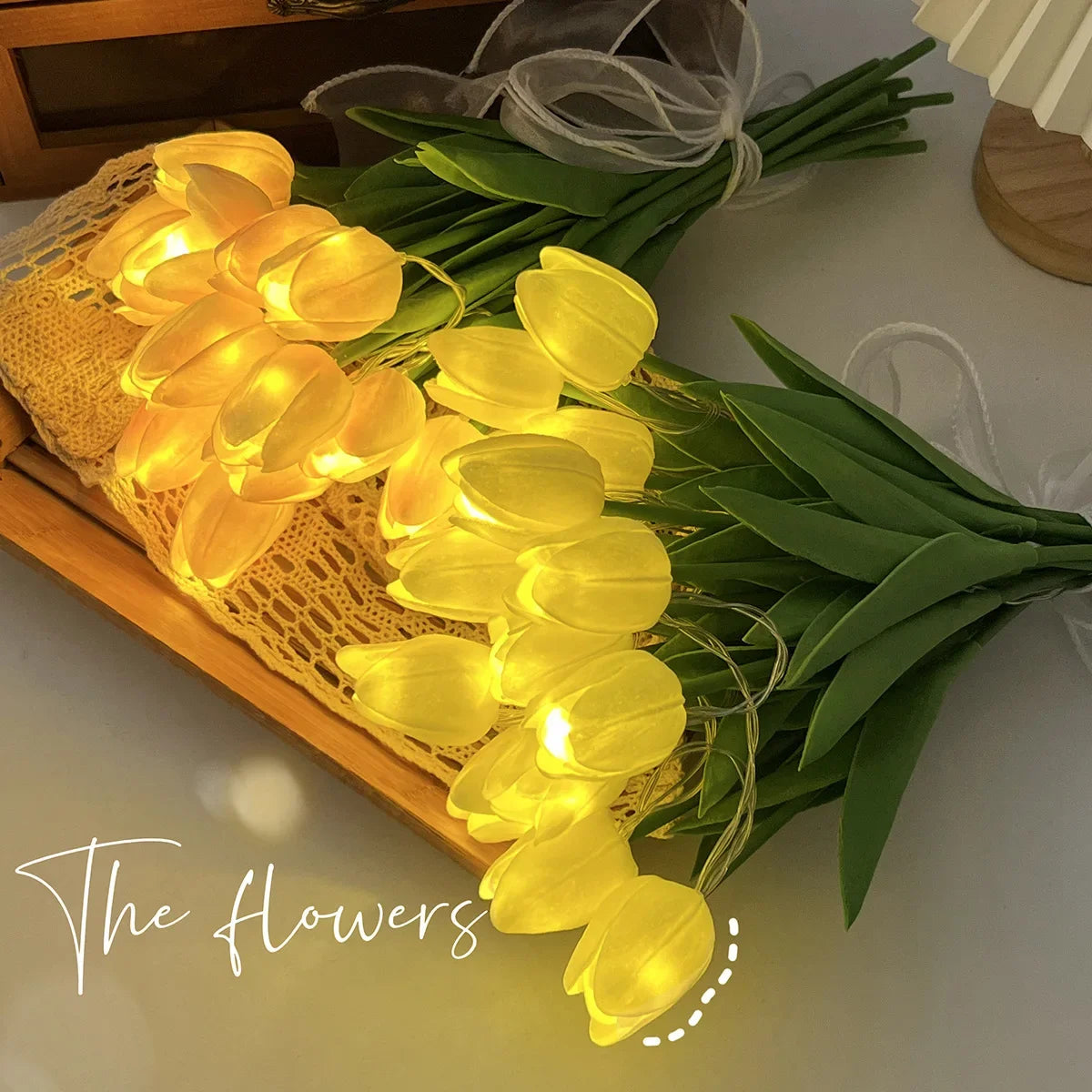 Artificial Tulip Flower Night Light Ornaments Handmade DIY Bedsides LED Night Lamp Bedroom Desk Decor Birthday Gifts Table Lamp