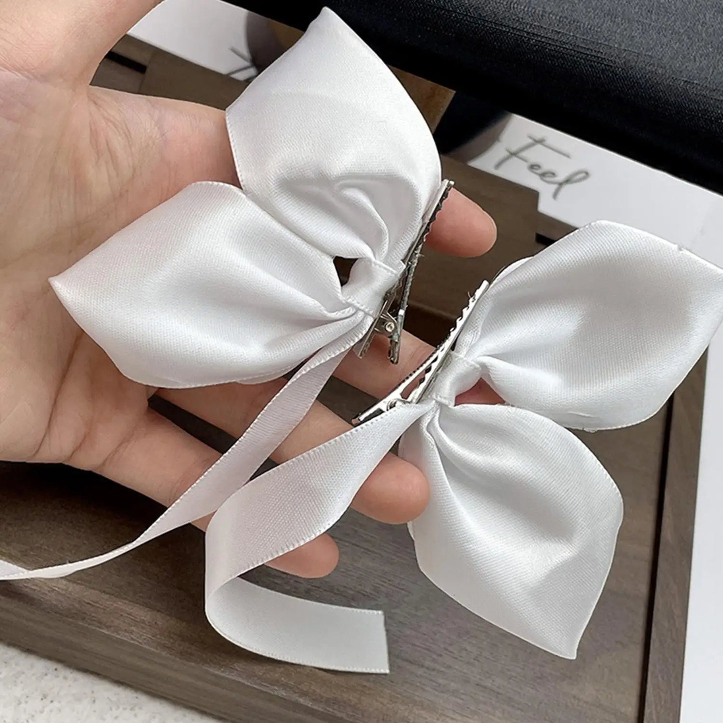Cute Bowknot Hair Clips Fashion Sweet Hair Accessories Side Clip Headdress Headwear Ribbon Hair Bows Clips Hairpin Girls