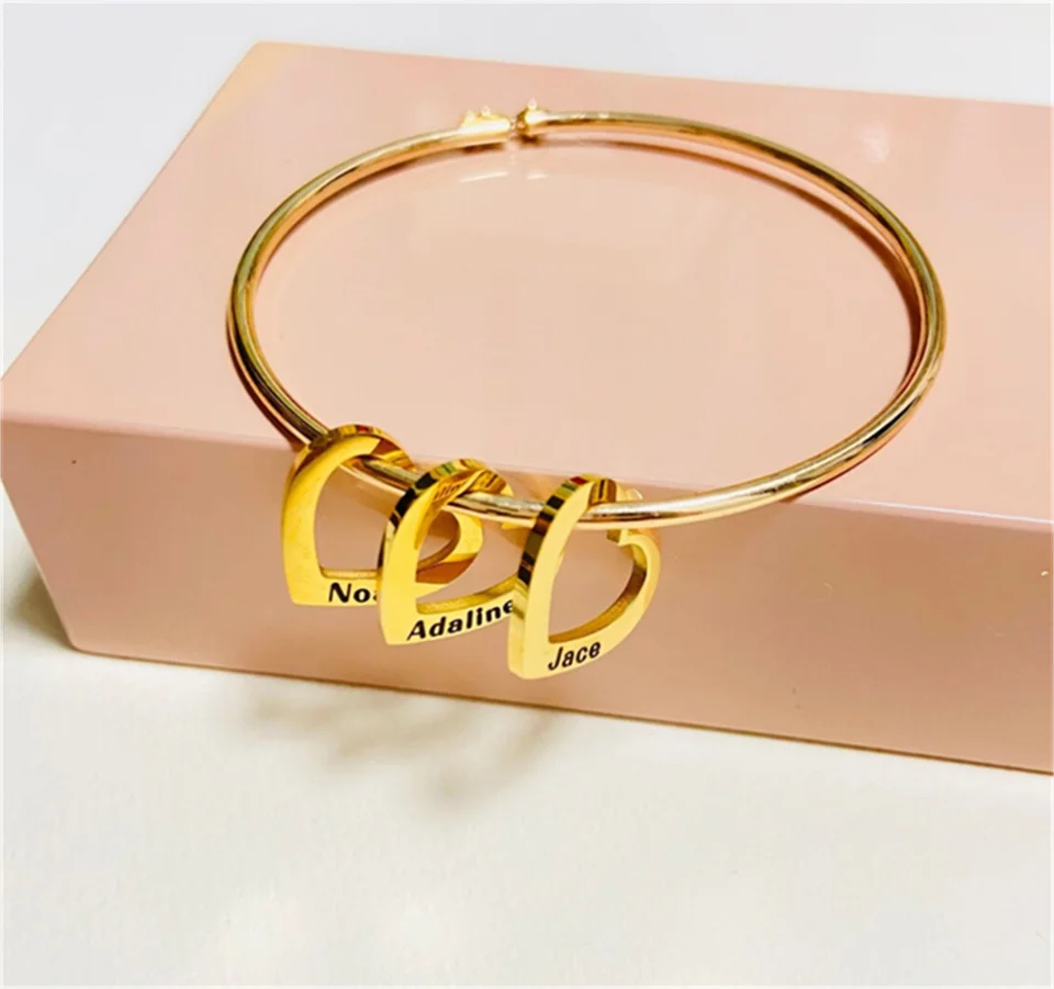 Customized Engraving Name Heart Pendant Bangles for Women Personalized Stainless Steel Bracelet Jewelry Girlfriend Birthday Gift