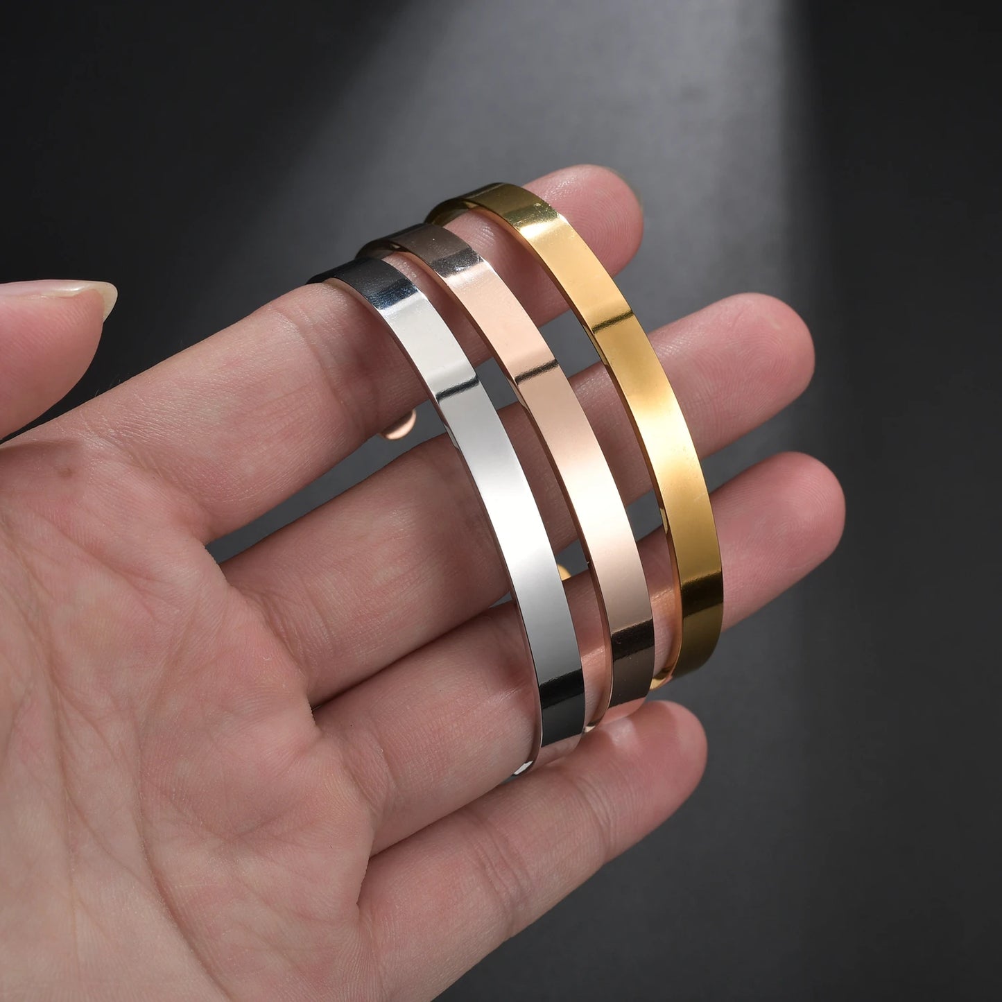 Customized Bracelets Engraving Name Stainless Steel Bracelets Accessories for Women Personalized Adjustable Bangle Jewelry Gift