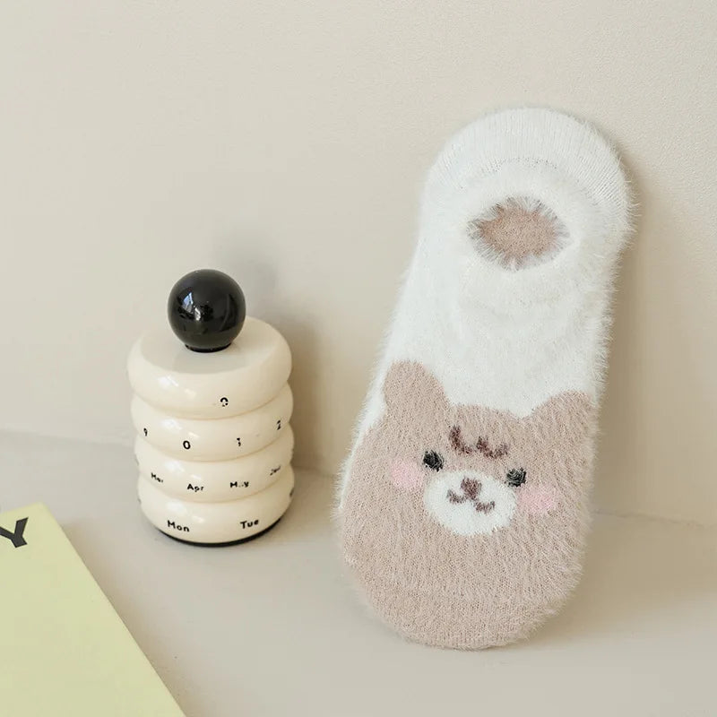 Women Socks Warm Soft Fuzzy Slipper Non-slip Thick Invisible Mink Cashmere Sock Panda Kawaii Ankle Sox High Quality Comfortable