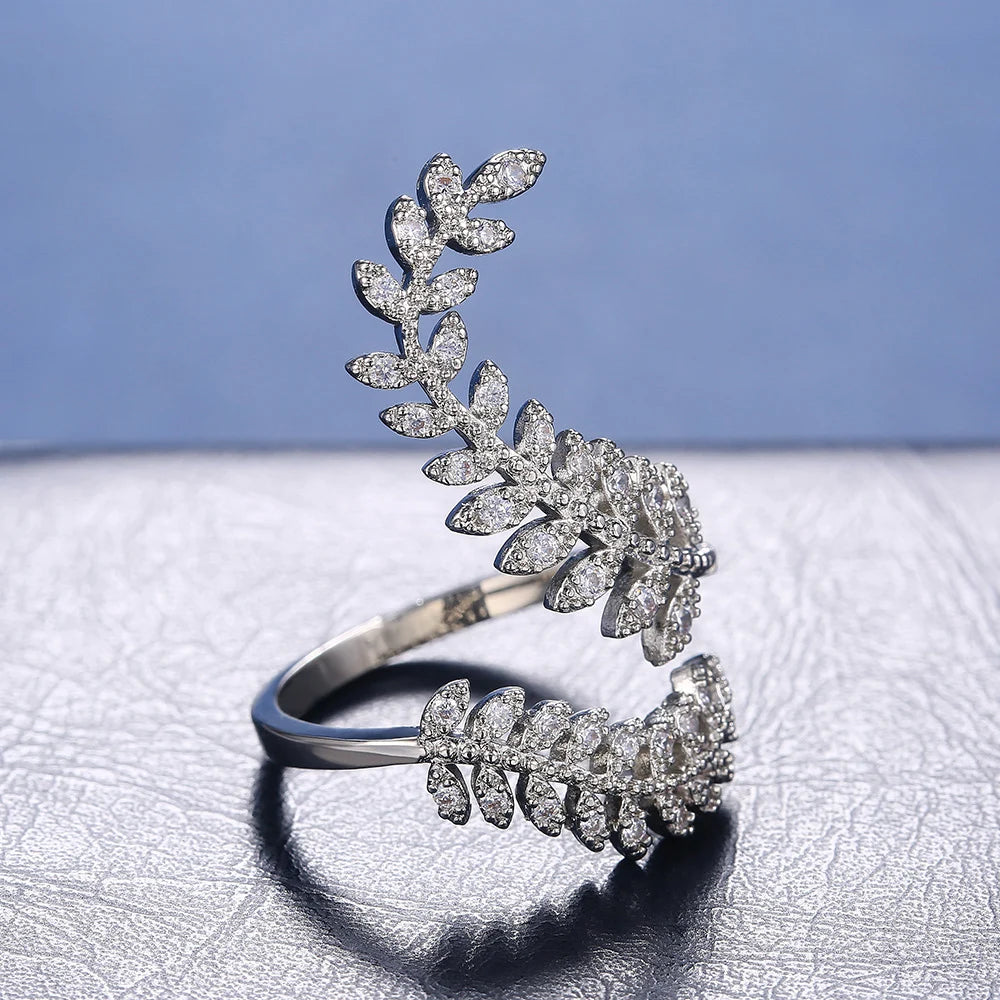 Graceful Leaves Both End of Open Ring Silver Color Girl Cocktail Party Rings Shine Crystal Zircon Fashion Women Jewelry