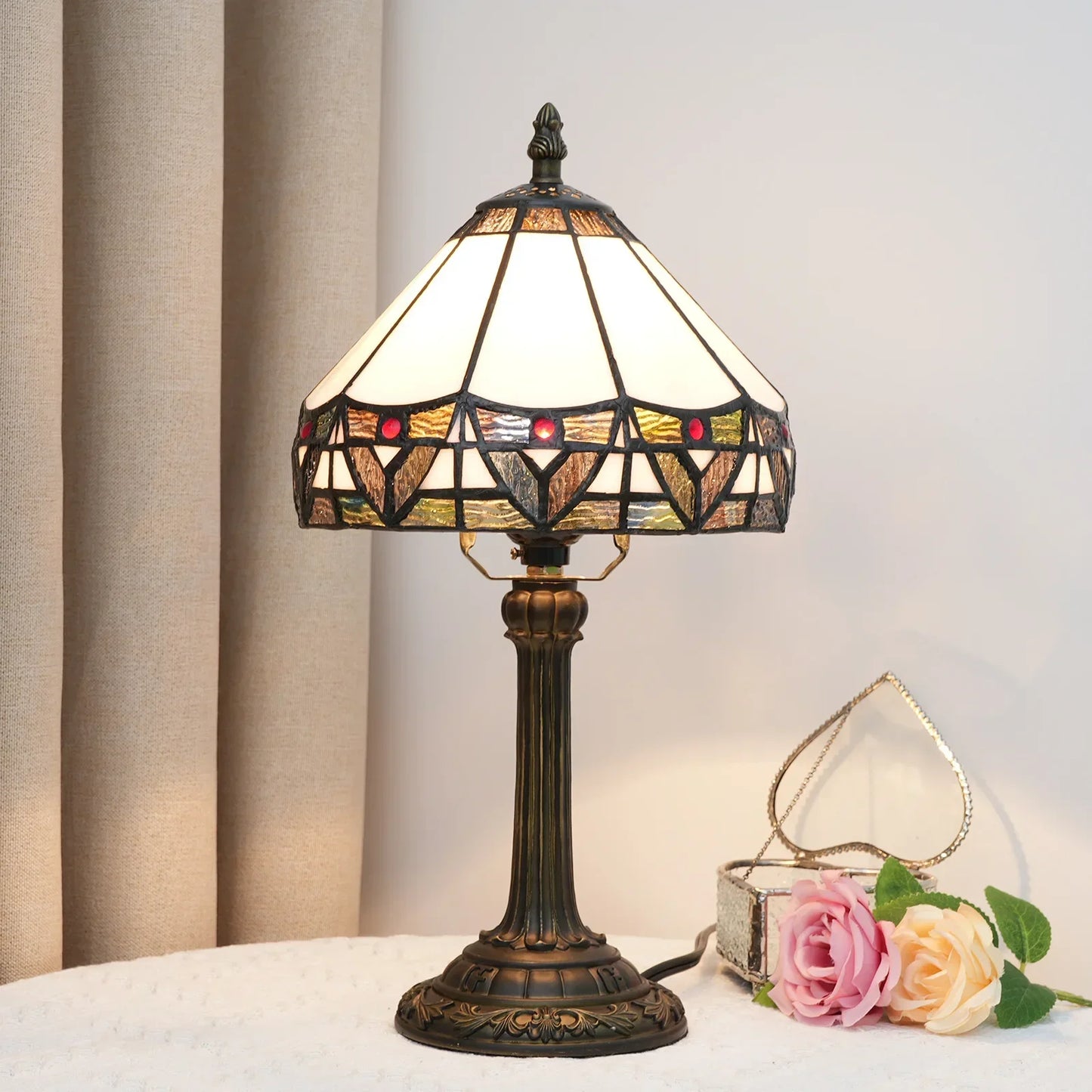 Stained Glass Table Lamp, Antique Green Tiffany Style Reading Light for Bedroom, Living Room and Office Decor Lampara Salon