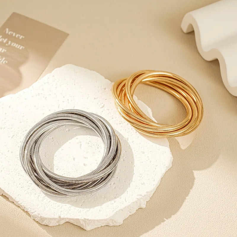 Fashionable Retro Exaggerated Three-layer Wide Edge Elastic Bracelet, Personalized Cool Style Bracelet, Hand Jewelry for Women