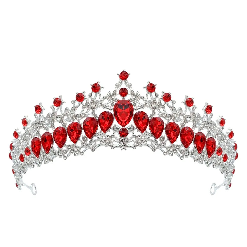 Trendy Shiny Baroque Queen Tiaras Elegant Luxury Alloy Princess Crown Dazzling Adjustable Bridal Headwear Photography Props