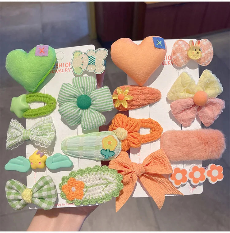Children's Plush Hair Clip Autumn and Winter Little Girls' Side Barrettes Cute Girls' Baby Headwear 2024 New Hairpins