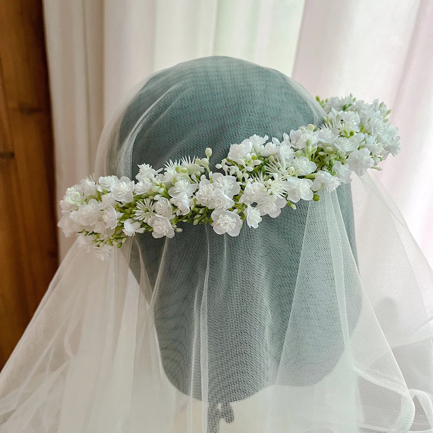 Breathable White Flower Crowns Tiaras Hairbands Romantic Sweet Gardland Women Wedding Hair Accessories for Bride Bridesmaids