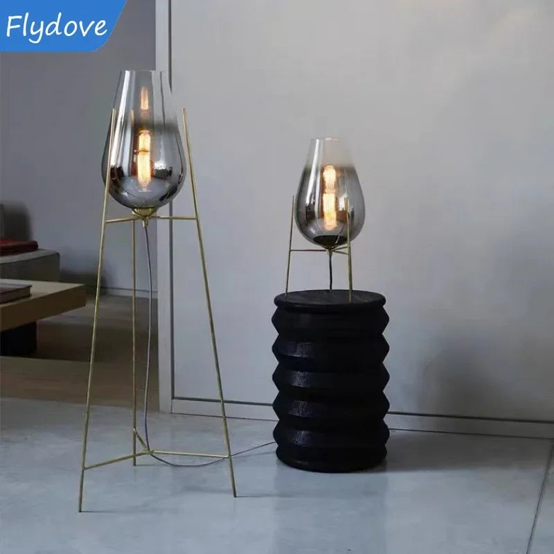 Postmodern Creative Light Luxury Simple Living Room Bedroom Hotel Art Vase Glass Desk Lamp Floor Lamp Home Lighting Decoration