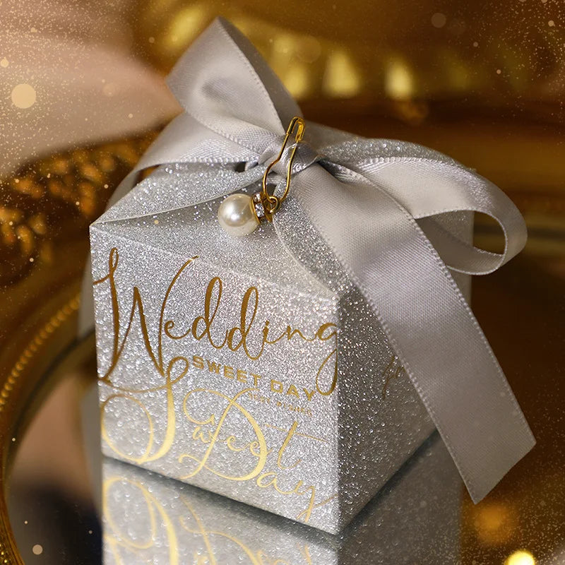 New Wedding Candy Box With Pearl Ribbon Bow High-End Gift Chocolate Box High Quality Glitter Powder Shell Gift Box