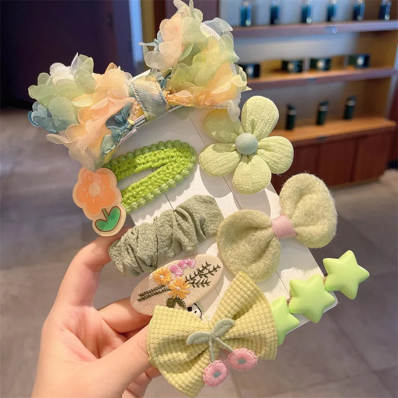 Children's Plush Hair Clip Autumn and Winter Little Girls' Side Barrettes Cute Girls' Baby Headwear 2024 New Hairpins