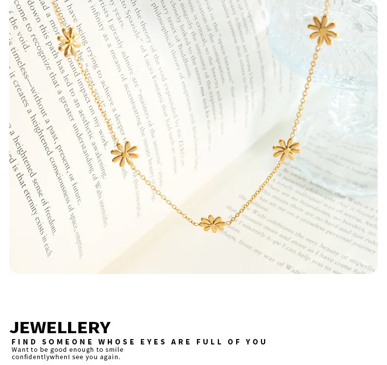 Fairy Chic Daisy Design Titanium Gold Plated Necklace No Fade Influencer Style