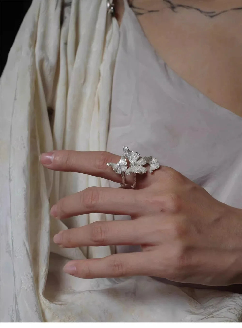 Butterfly ring, female new style butterfly habitat ring, niche design, fashionable and personalized index=r
