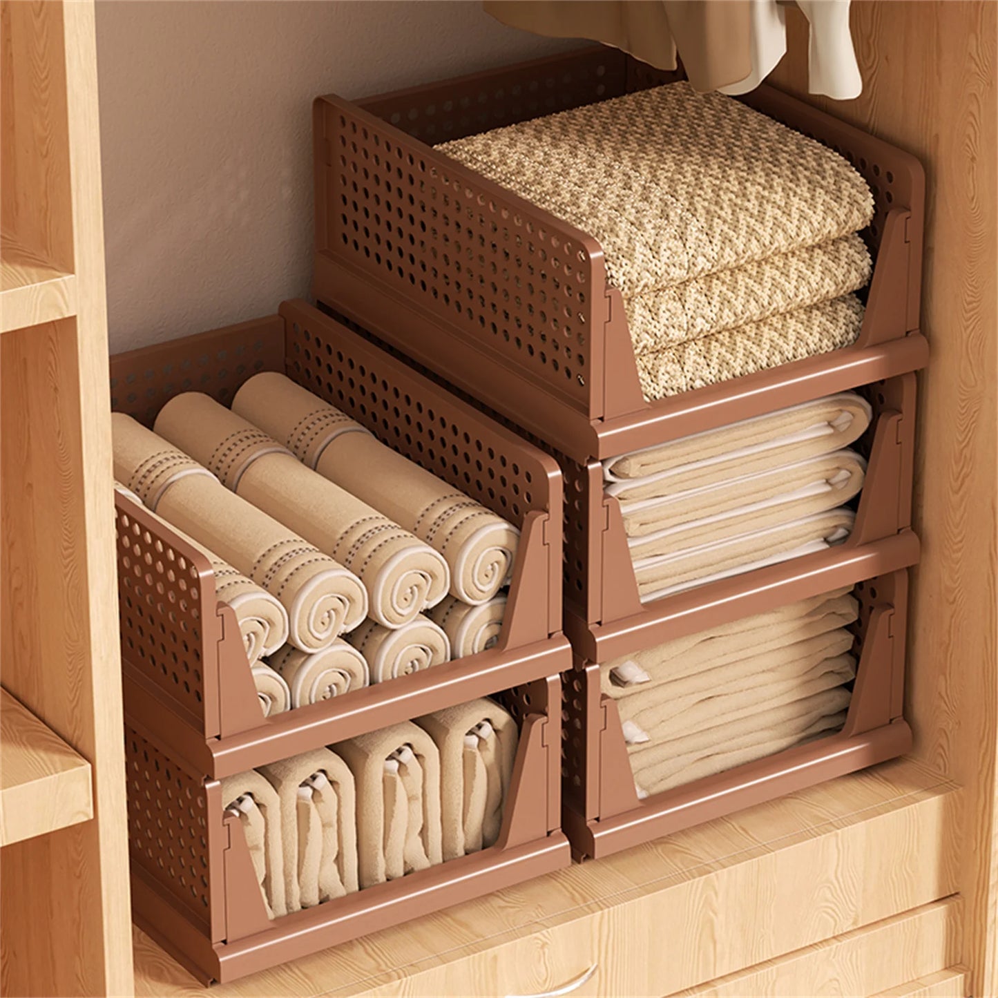 Clothes storage baskets can be stacked with drawer storage baskets, wardrobes, layered partitions, and pull-out folding storage
