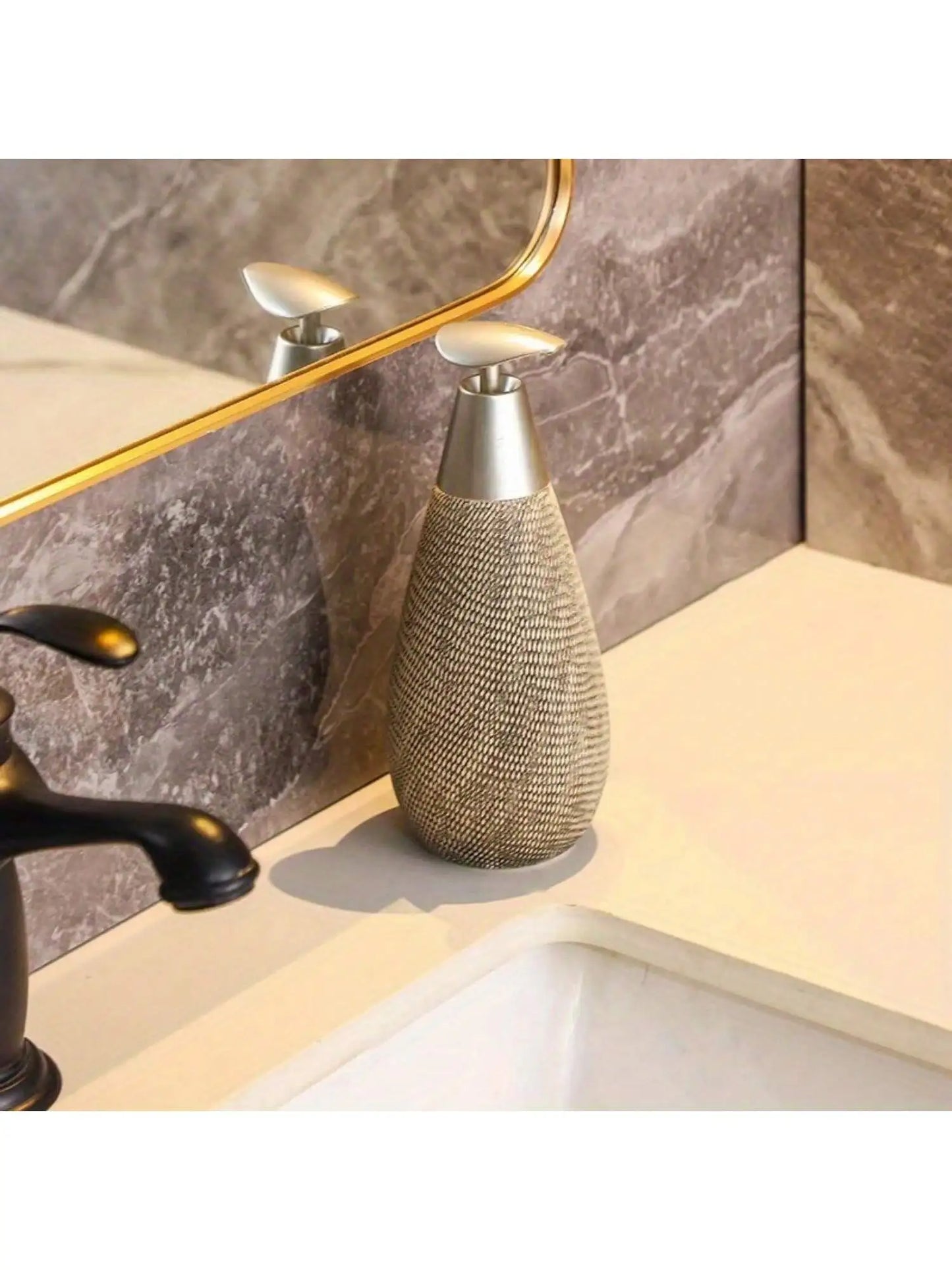 Creative Retro Style Ceramic Push-Type Soap Dispenser With Pump, Hand Soap Bottle, Suitable For Bathrooms Kitchens And Toilets
