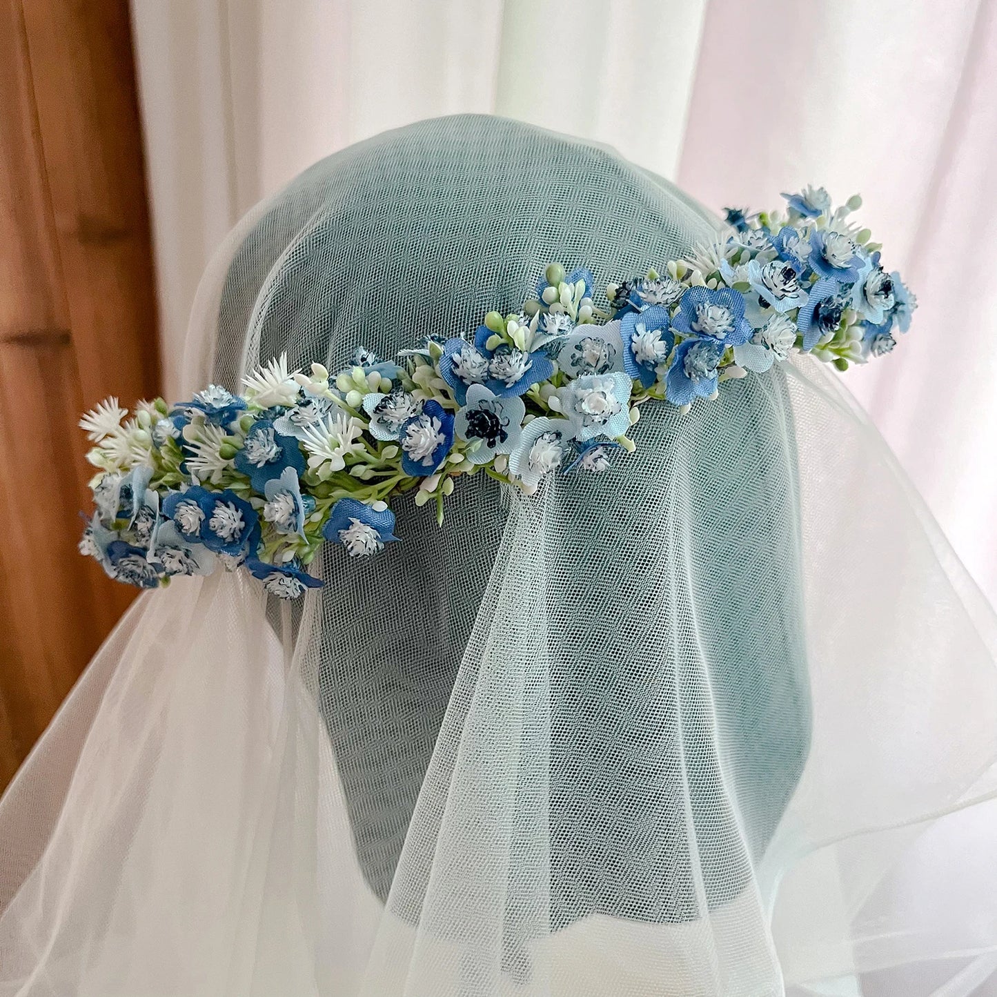 Breathable White Flower Crowns Tiaras Hairbands Romantic Sweet Gardland Women Wedding Hair Accessories for Bride Bridesmaids