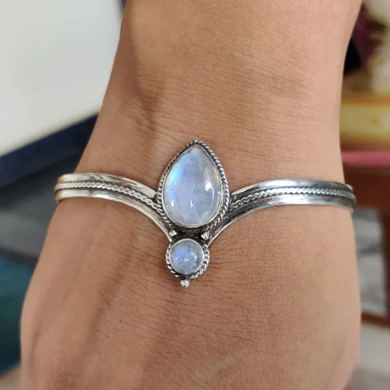 1 Piece Fine Adjustable Bracelet Fashion Style Natural Stone Metal Antique Silver Color Bracelet