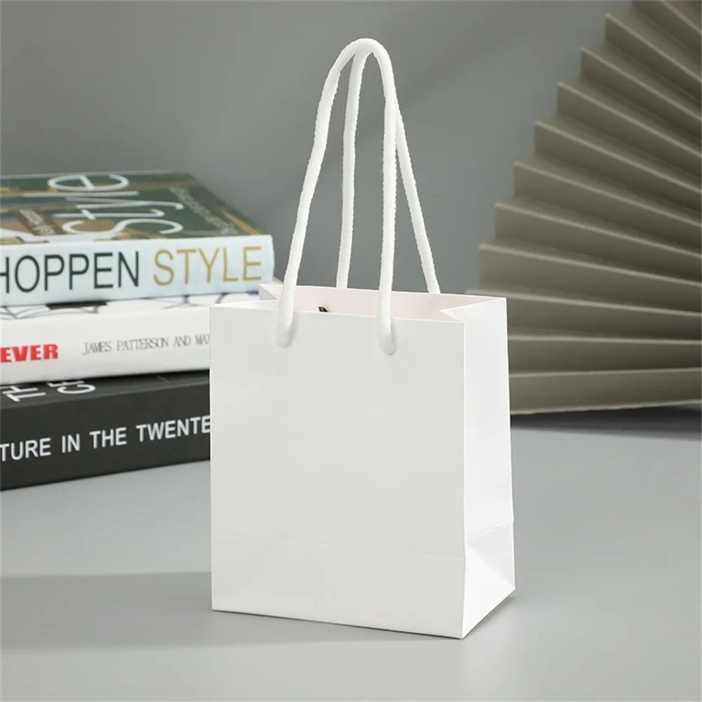 Gift Bags With Handles Paper Party Favor Handbag Bow Ribbon Jewelry Packing Birthday Wedding Graduation Celebration Present Wrap