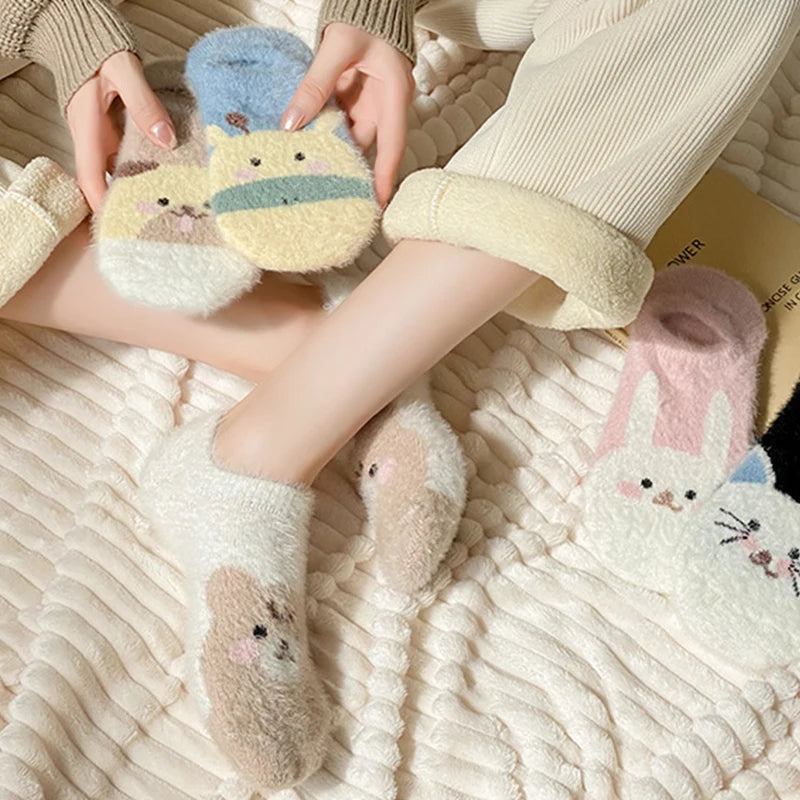 Women Socks Warm Soft Fuzzy Slipper Non-slip Thick Invisible Mink Cashmere Sock Panda Kawaii Ankle Sox High Quality Comfortable