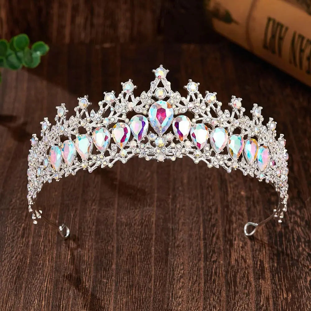 Shiny Baroque Queen Tiaras Luxury Adjustable Bridal Headwear Dazzling Multicolor Alloy Princess Crown Photography Props