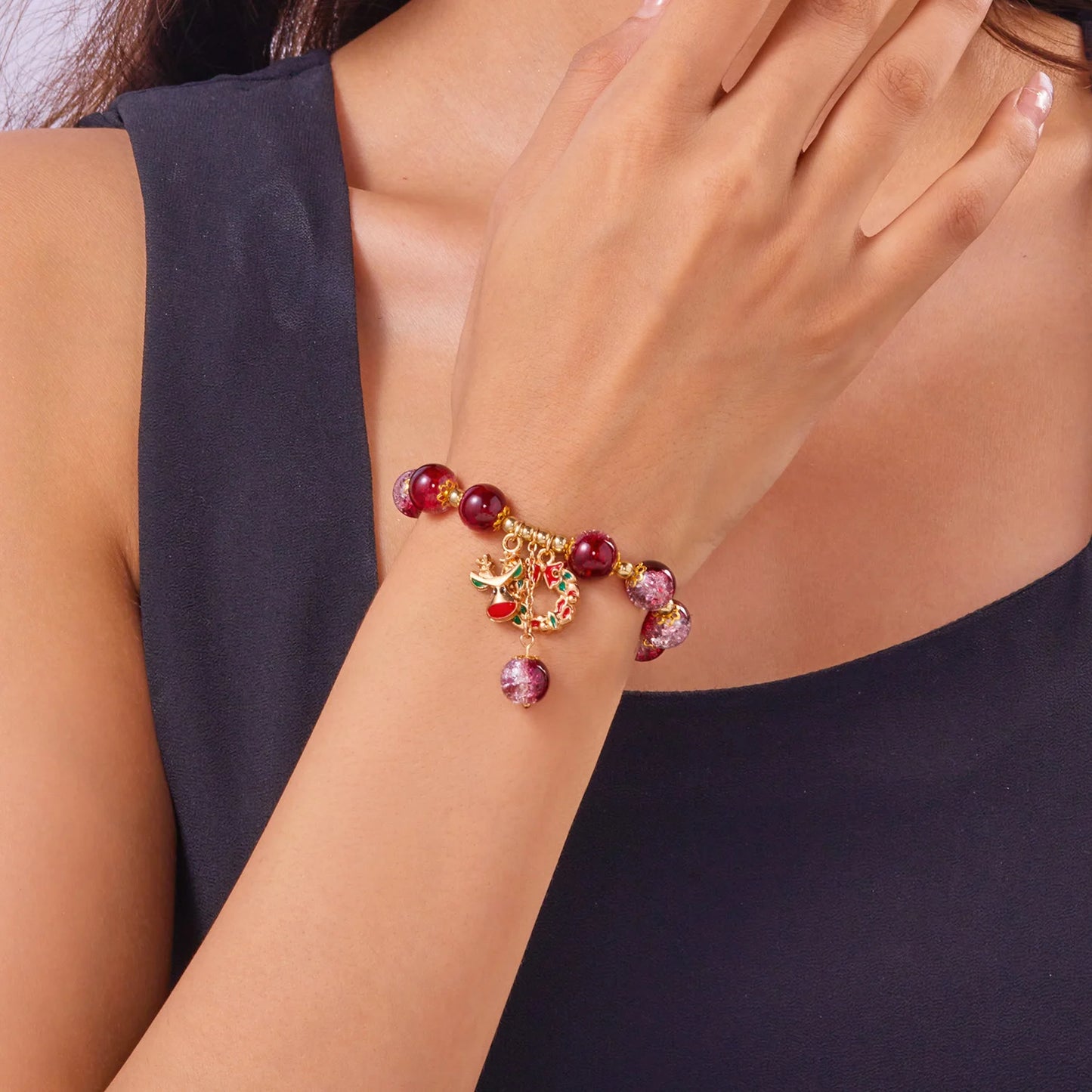 Trendy Christmas Bracelet for Women Men Sweet Handmade Crystal Beaded Santa Claus Tassel Bracelet New Year Party Jewelry Gifts
