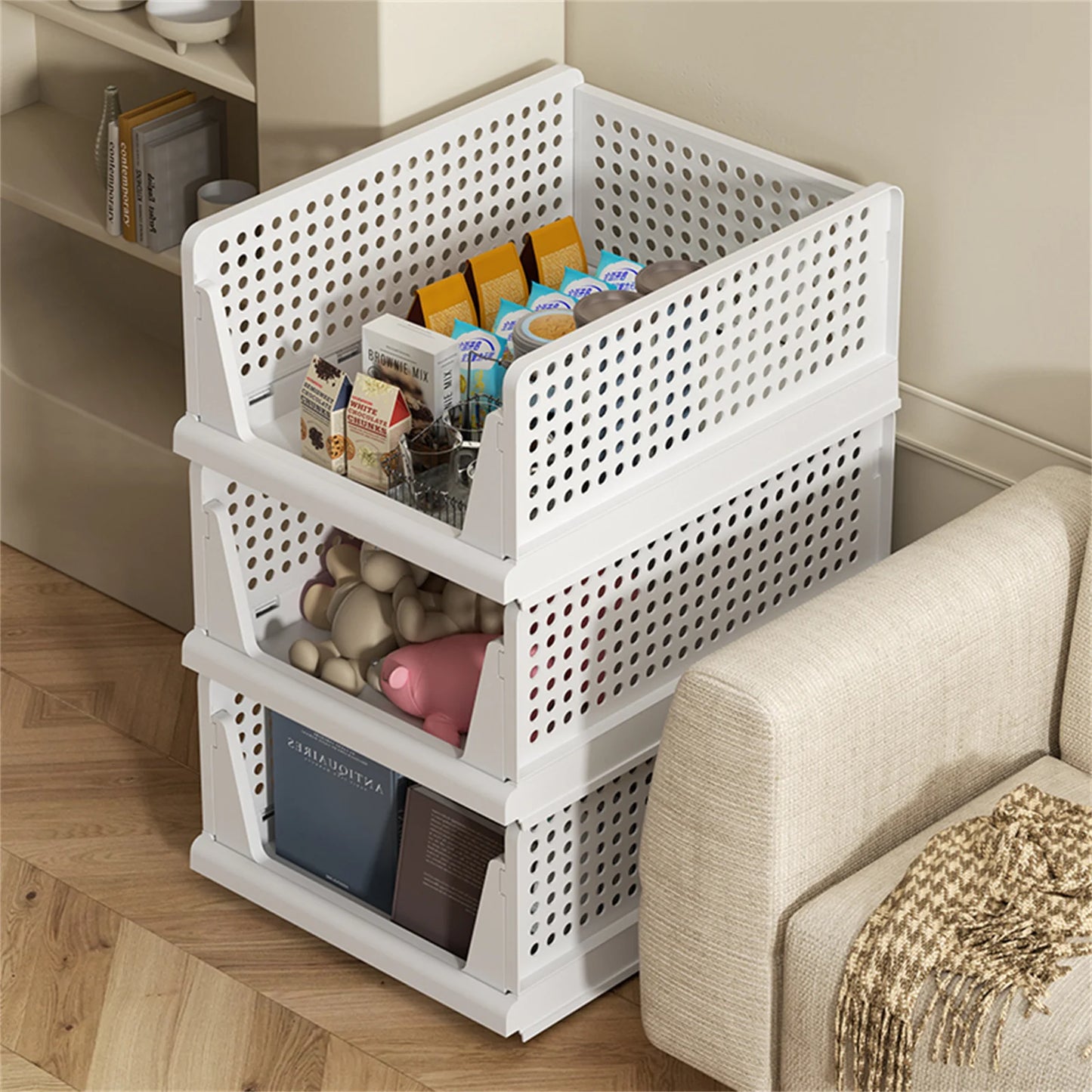 Clothes storage baskets can be stacked with drawer storage baskets, wardrobes, layered partitions, and pull-out folding storage