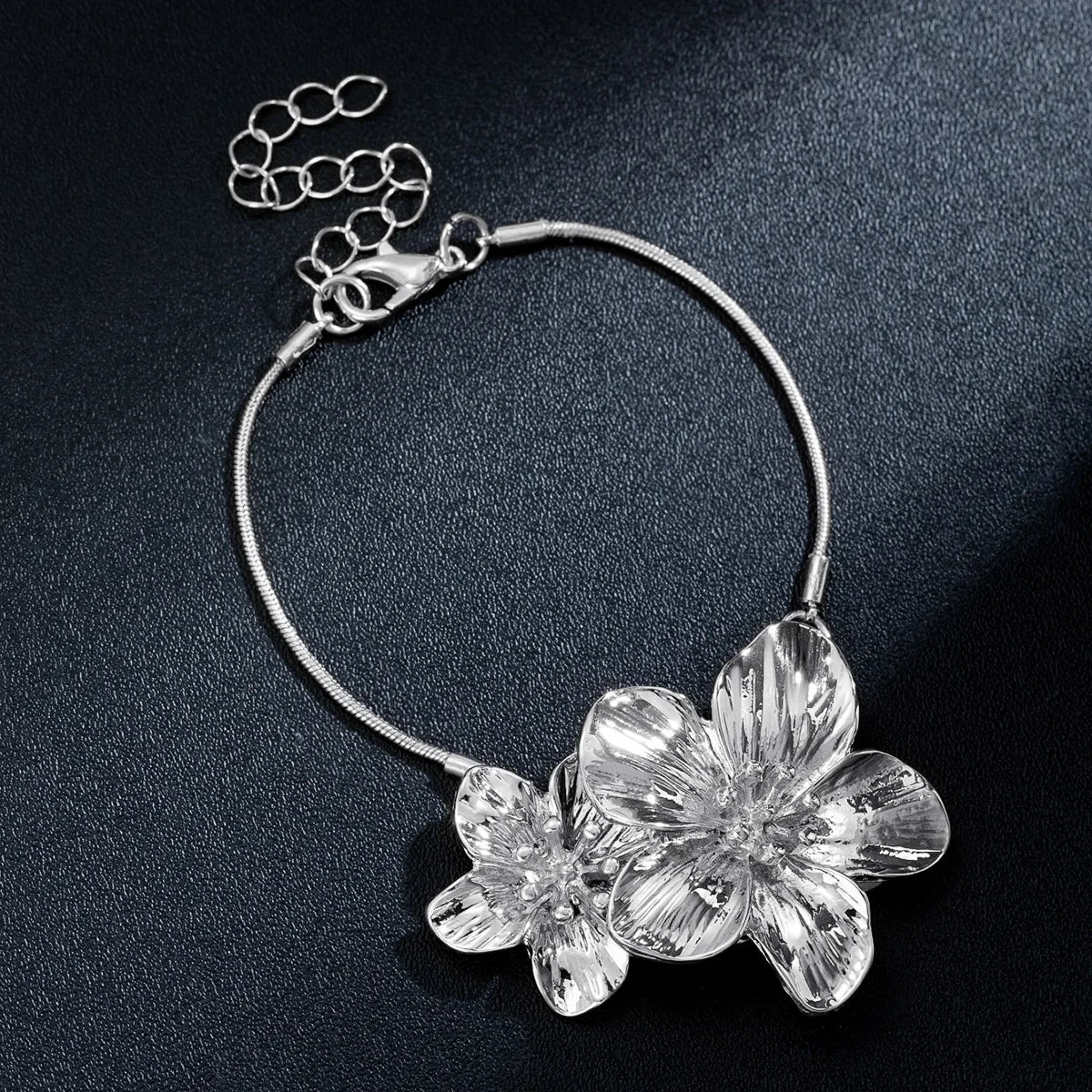 FAIRY Fashion Trendy Flower Bracelet Adjustable Cuff Bracelets for Women Jewelry Date Travel Banquet Party Holiday Dressing Gift