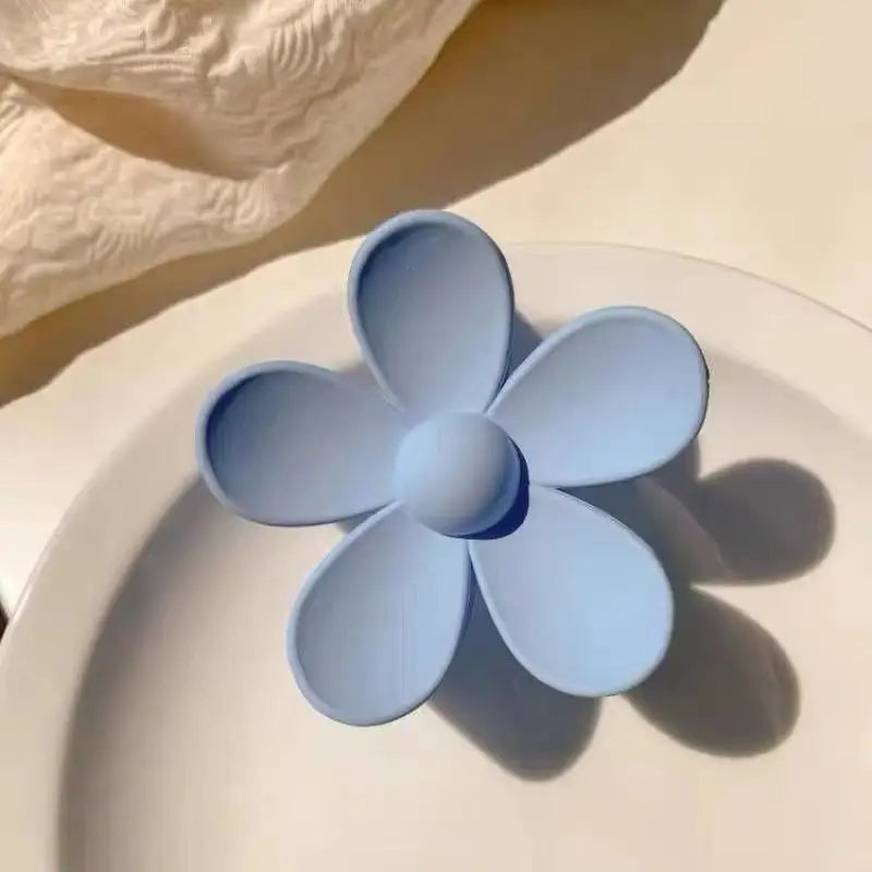 Fashion Cute Hair Clips Women Girl Hair Clip Curly Hair Accessories Summer Flowers Simple Sweet Style Hair Pins and Clips