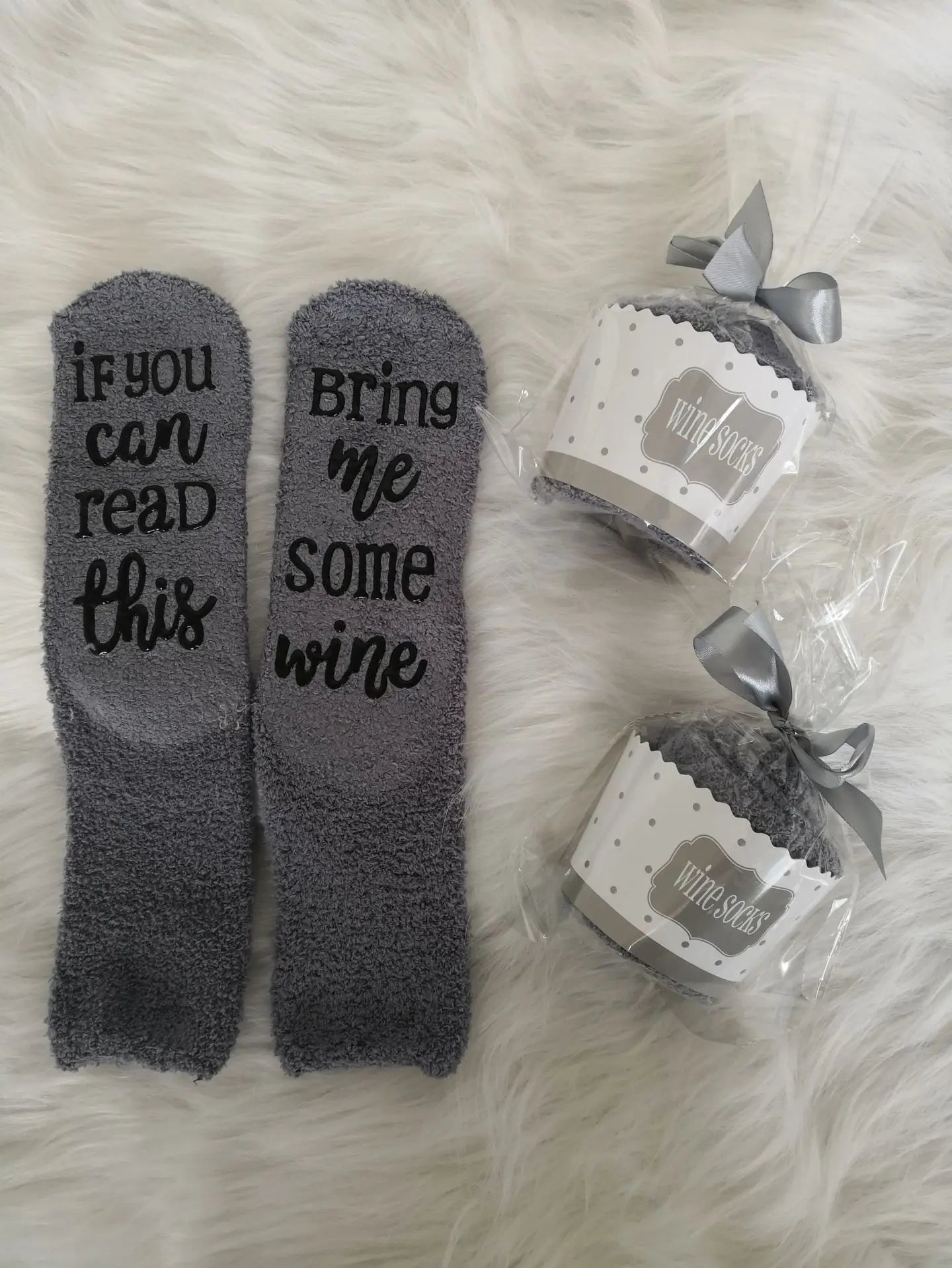 Luxury Fuzzy Wine Socks in Cupcake Gift Packaging Women Winter Fuzzy Plush Slipper Crew Socks Funny Accessory Present for Wife