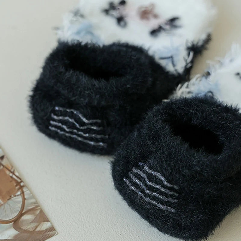 Women Socks Warm Soft Fuzzy Slipper Non-slip Thick Invisible Mink Cashmere Sock Panda Kawaii Ankle Sox High Quality Comfortable