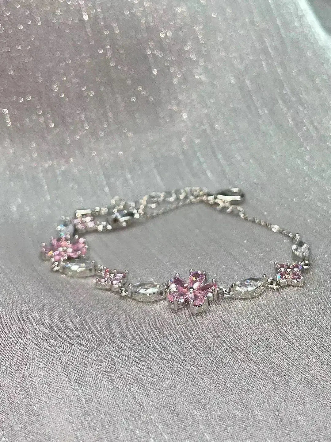 Sweet Fairy Pink Crystal Zircon Sakura Flowers Bracelet for Women Exquisite Cherry Blossom Bracelets Girls Jewelry Gifts