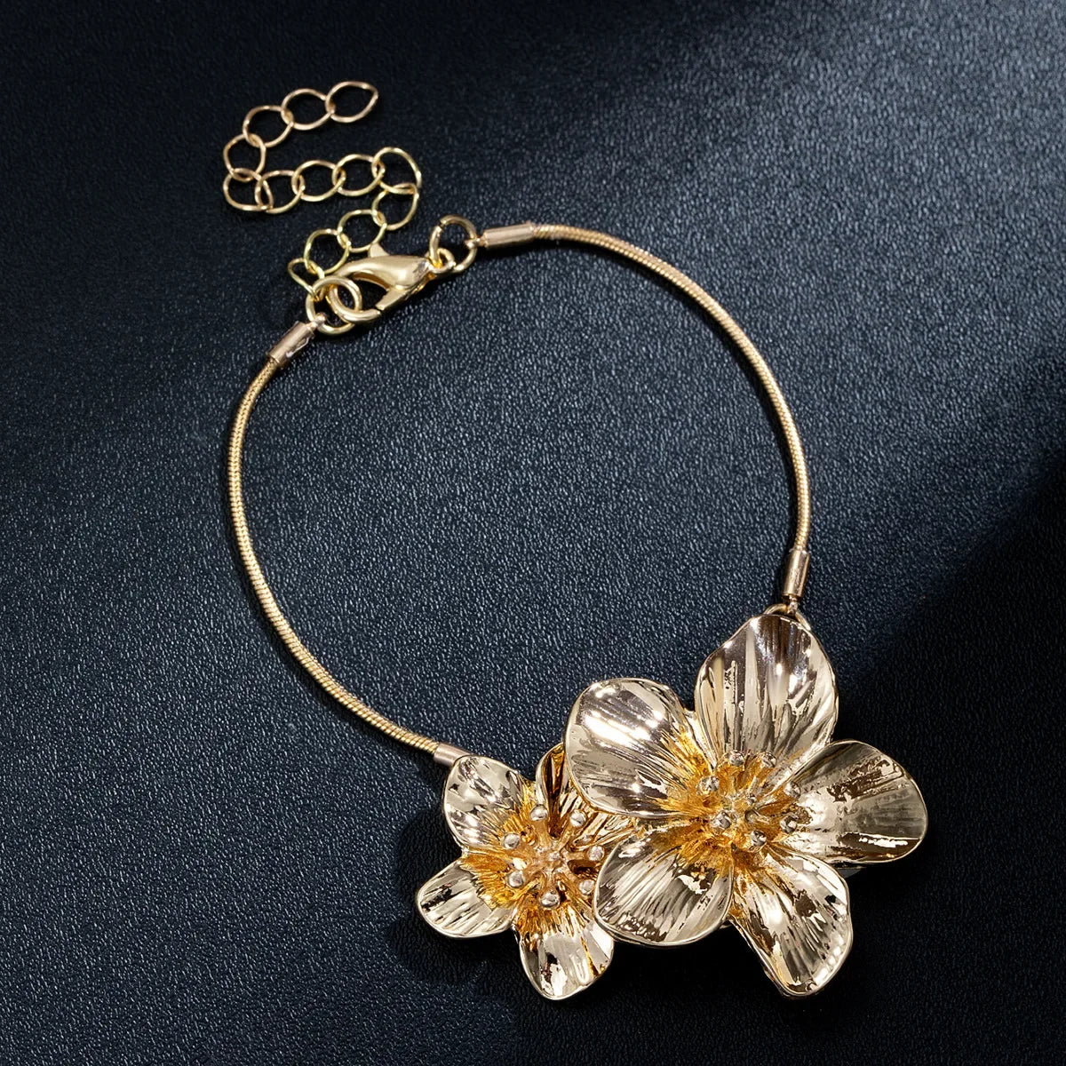 FAIRY Fashion Trendy Flower Bracelet Adjustable Cuff Bracelets for Women Jewelry Date Travel Banquet Party Holiday Dressing Gift