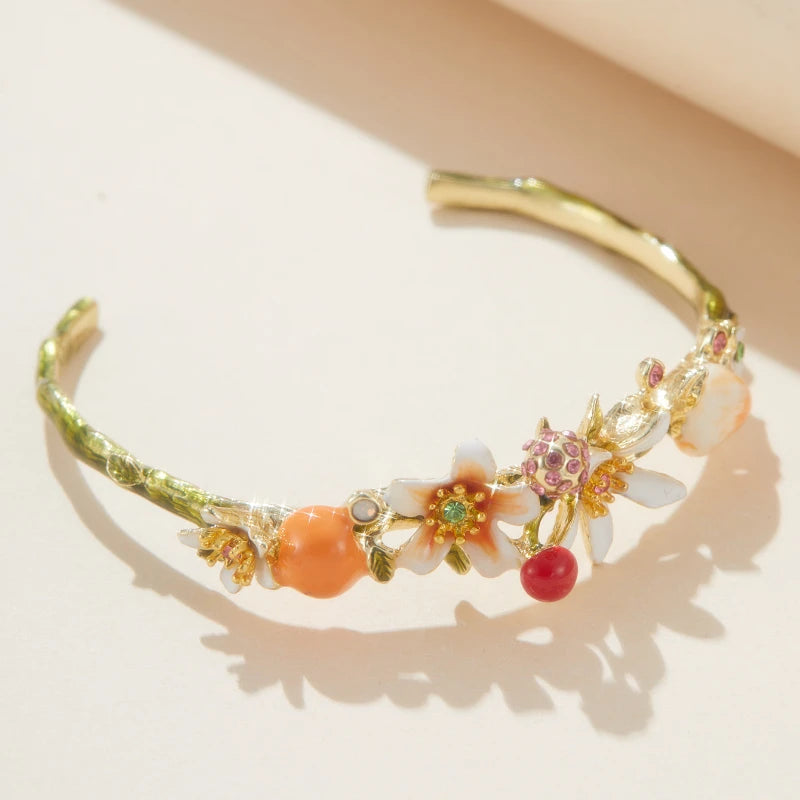 Women's Fashion Open Bracelet Shining Suitable for Vacation and Daily Wear Bohemian Style Design Best Choice for Women's Gifts