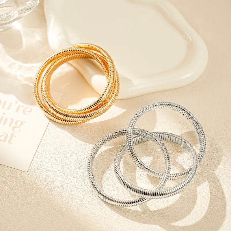 Fashionable Retro Exaggerated Three-layer Wide Edge Elastic Bracelet, Personalized Cool Style Bracelet, Hand Jewelry for Women