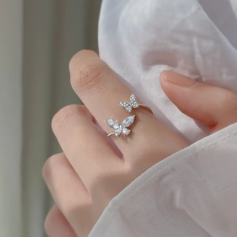 Beautiful Silver Filled Ring with Sparkling Melee Gems