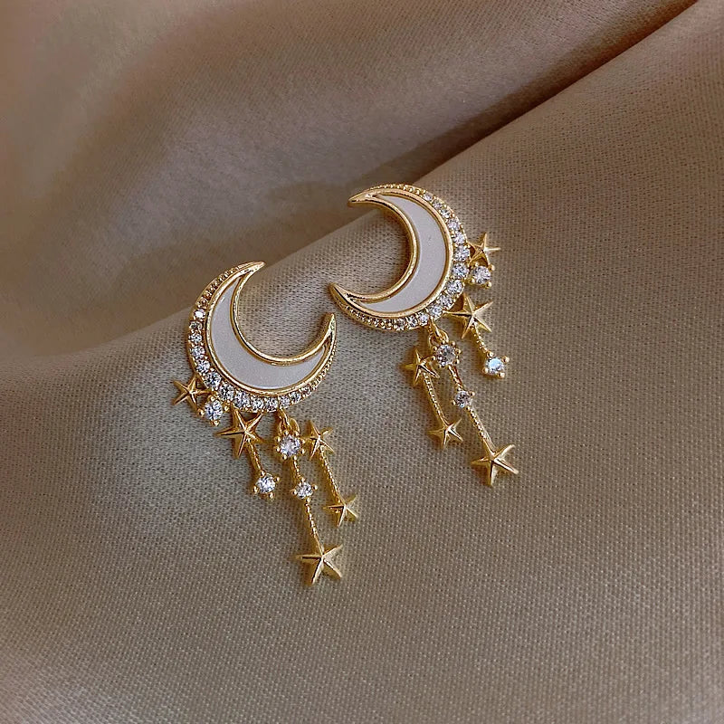 Cute Moon Star Drop Earrings Exquisite Rhinestone Earrings Gold Color Fishtail Mini Earrings Women's Fashion Ear Jewelry Gifts